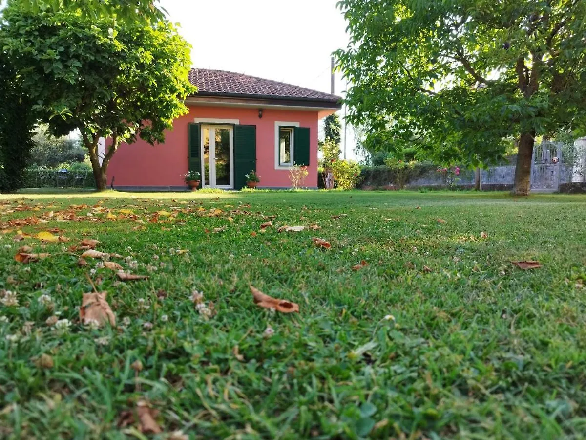 La Casina Villa Barga Italië